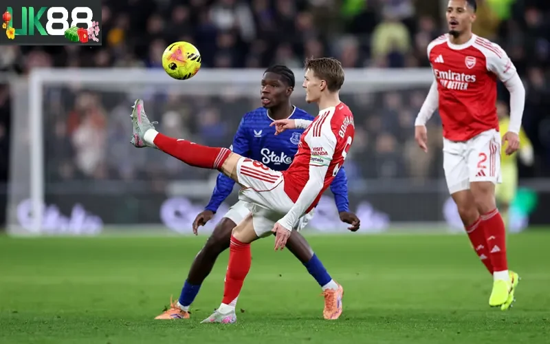 keo-nha-cai-arsenal-vs-everton-uk88