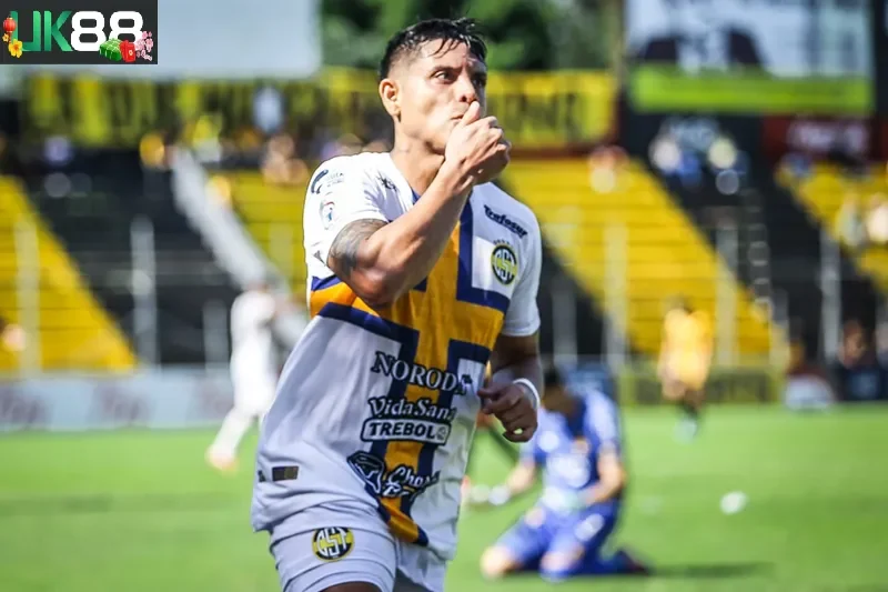 keo-nha-cai-guarani-vs-trinidense-uk88